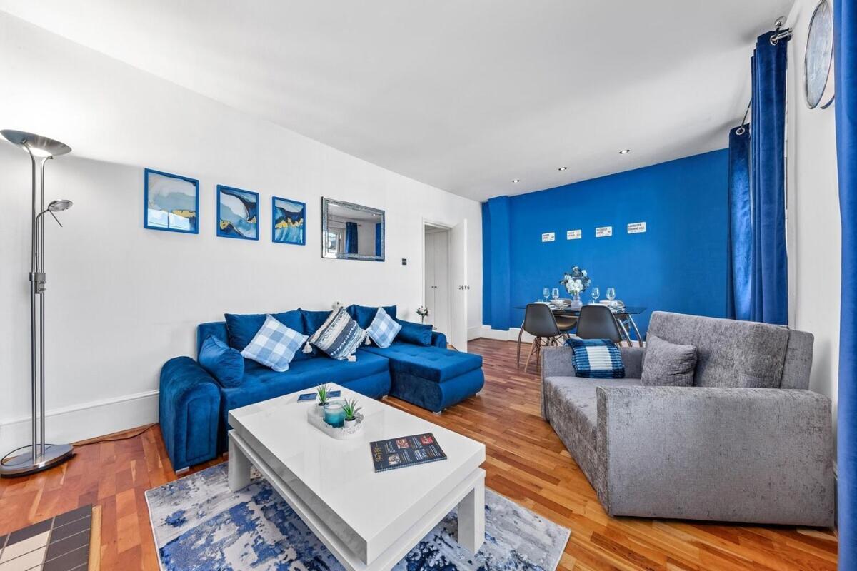 Balcony Blue Theme 1 Bedroom Central London Luxury Flat Near Hyde Park! Accommodates Up To 6! Double Sofa Bed And Next To Station! Екстер'єр фото